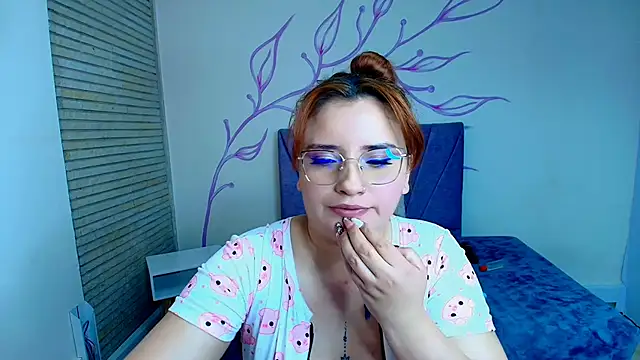 ZaraNolimits  online show from January 7, 2025, 10:30 pm