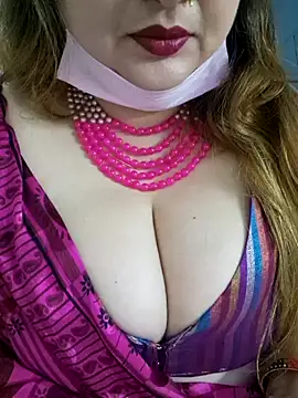 Snapshot of Rupaleesexy chatting on June 20, 2026, 6:24 pm Rupaleesexy online show from June 20, 2026, 6:24 pm