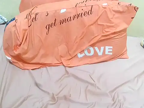 just lela online show from January 13, 2026, 6:12 pm