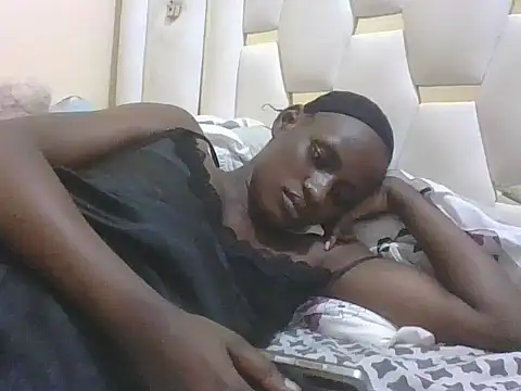 Snapshot of hairy_pussy4 chatting on February 11, 2026, 12:10 am hairy pussy4 online show from February 11, 2026, 12:10 am