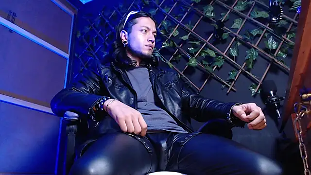 Dicaprioo  online show from January 13, 2026, 8:29 am