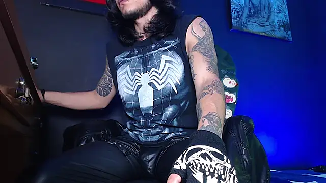 Snapshot of Dicaprioo_ chatting on February 19, 2026, 4:59 pm Dicaprioo online show from February 19, 2026, 4:59 pm