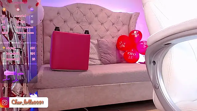 Charlotte Jones   online show from February 18, 2025, 11:11 am