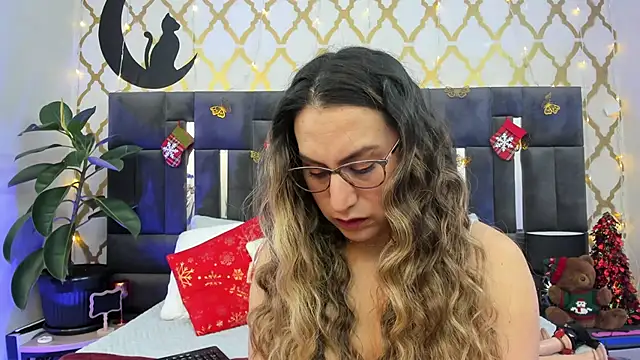 RubbyTaylor online show from December 15, 2025, 2:34 pm