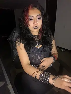  Gothiccbitch  online show from September 28, 2025, 7:04 am