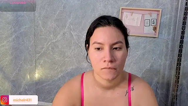 Snapshot of Mia__reys chatting on May 15, 2026, 1:09 pm Mia reys online show from May 15, 2026, 1:09 pm
