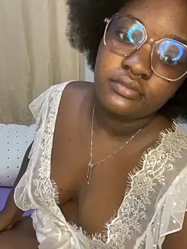 sweet18creamybigpussy online show from September 14, 2025, 4:18 pm