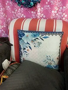 Snapshot of joya_bhabi chatting on October 15, 2025, 1:52 pm joya bhabi online show from October 15, 2025, 1:52 pm