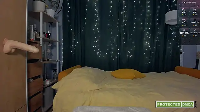  Lora Palmer online show from January 10, 2026, 8:31 am