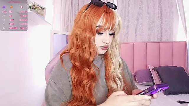 bella-green online show from February 6, 2025, 7:07 pm