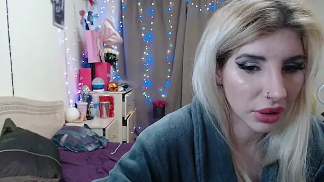 BLACKPeonyy online show from October 31, 2025, 4:25 pm