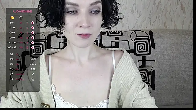 Snapshot of TinaWince chatting on February 9, 2025, 5:50 am TinaWince online show from February 9, 2025, 5:50 am