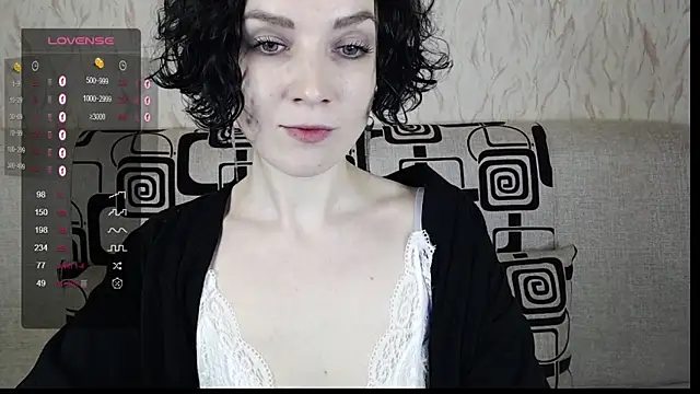 Snapshot of TinaWince chatting on February 19, 2025, 5:49 am TinaWince online show from February 19, 2025, 5:49 am