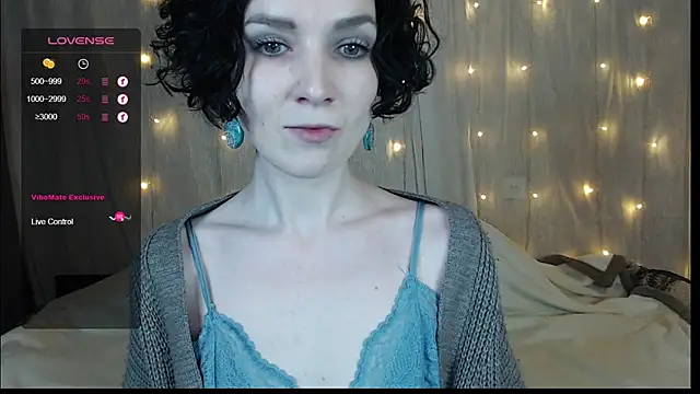 Snapshot of TinaWince chatting on January 19, 2025, 5:15 am TinaWince online show from January 19, 2025, 5:15 am