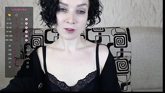 Snapshot of TinaWince chatting on February 7, 2025, 5:52 am TinaWince online show from February 7, 2025, 5:52 am