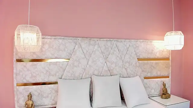 Snapshot of mara_brooks chatting on February 6, 2026, 10:17 pm mara brooks online show from February 6, 2026, 10:17 pm