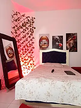 ARTHUR MINI online show from October 9, 2025, 1:06 am