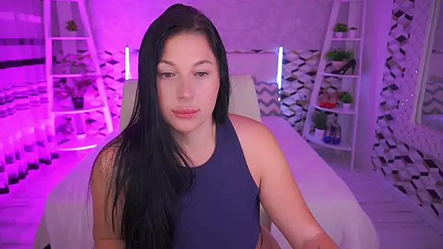ArianaDarkk online show from June 14, 2026, 3:41 am