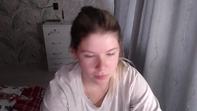 MelissaXKinky online show from November 17, 2025, 7:34 am