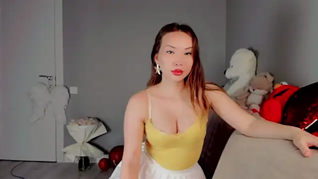 Snapshot of sexntease chatting on May 7, 2026, 12:19 pm sexntease online show from May 7, 2026, 12:19 pm