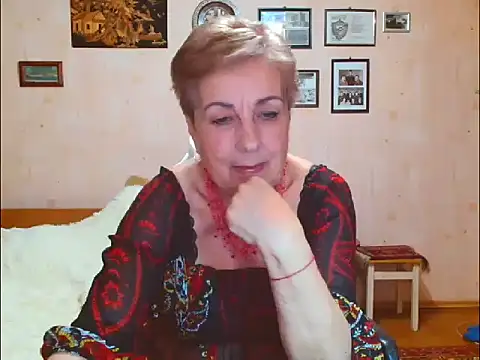 Victoria5643 online show from March 8, 2026, 7:17 pm