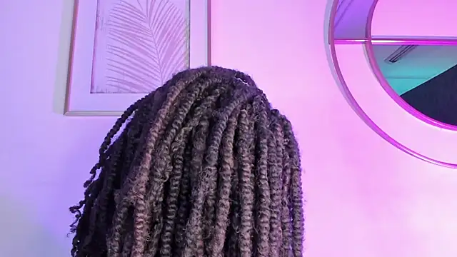 Anneth  M online show from February 26, 2025, 7:42 pm