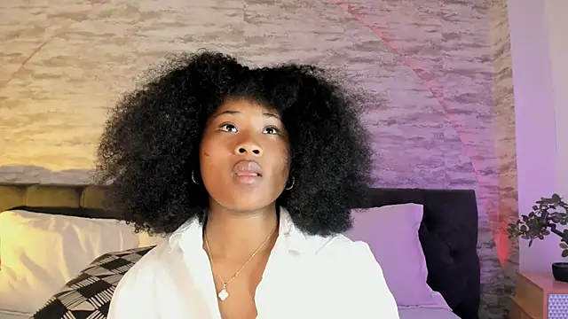 Anneth  M online show from September 11, 2025, 7:36 pm