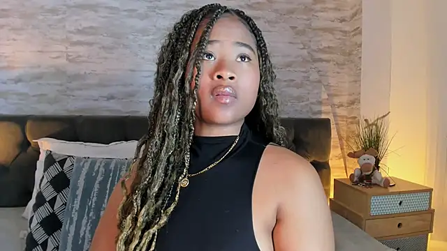 Anneth  M online show from July 17, 2026, 7:44 pm