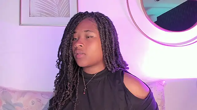 Anneth  M online show from February 25, 2025, 7:38 pm