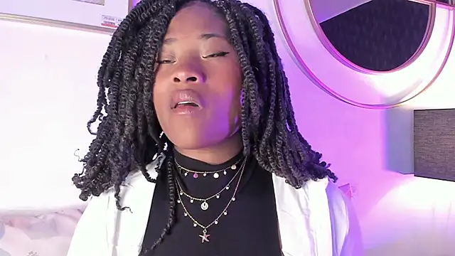 Anneth  M online show from March 3, 2025, 7:39 pm