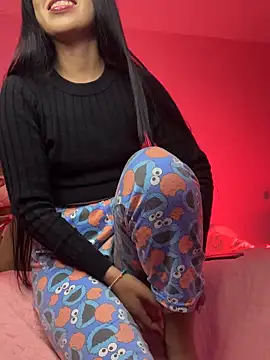 Snapshot of Nathy__8 chatting on October 23, 2025, 2:32 am Nathy 8 online show from October 23, 2025, 2:32 am