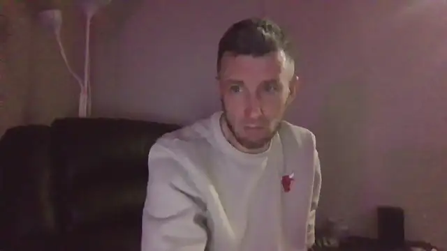 HungStud4You online show from February 19, 2025, 8:44 am