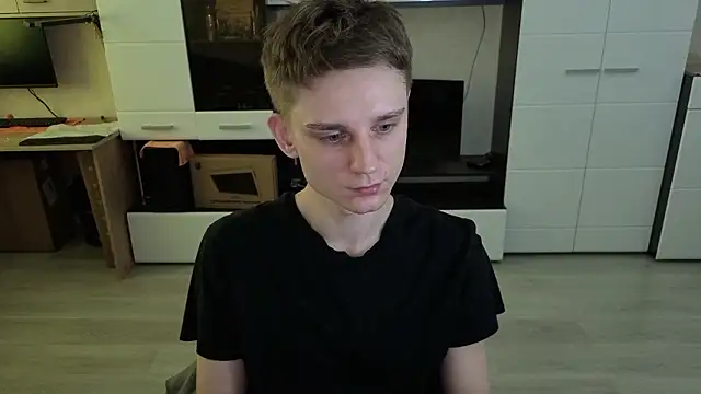 angryzan online show from March 11, 2026, 8:08 am