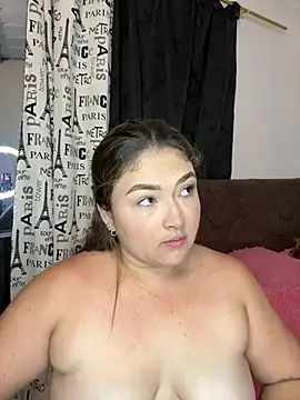 Snapshot of Sofia_Queen17 chatting on February 12, 2026, 10:59 am Sofia Queen17 online show from February 12, 2026, 10:59 am