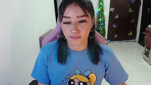 Snapshot of littleangel1_m chatting on January 6, 2026, 11:31 pm littleangel1 m online show from January 6, 2026, 11:31 pm