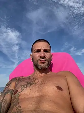 goroasroma90 online show from October 31, 2025, 7:38 am