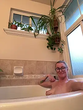 Venus22cumin online show from May 14, 2026, 3:25 am