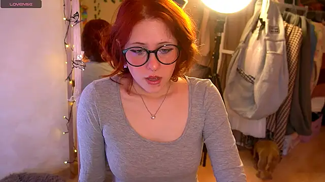 lily noris online show from March 5, 2026, 2:46 pm