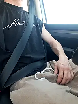 Snapshot of Zeefy chatting on March 21, 2025, 11:12 am Zeefy online show from March 21, 2025, 11:12 am