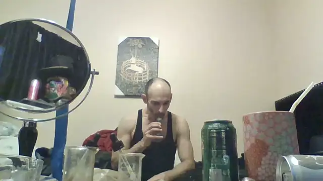 hailzeffn online show from May 10, 2026, 9:49 pm