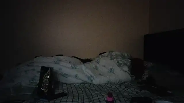 hailzeffn online show from October 29, 2025, 1:48 am