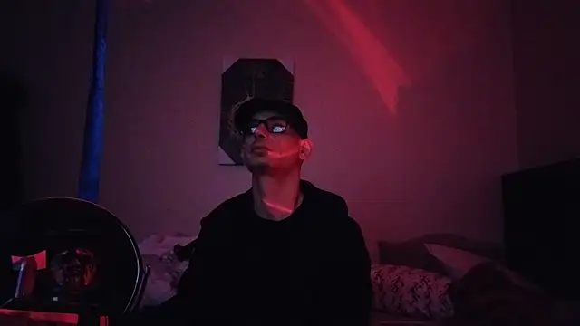 hailzeffn online show from April 1, 2026, 12:06 pm