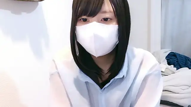 YUTSU KI online show from May 18, 2026, 3:17 pm
