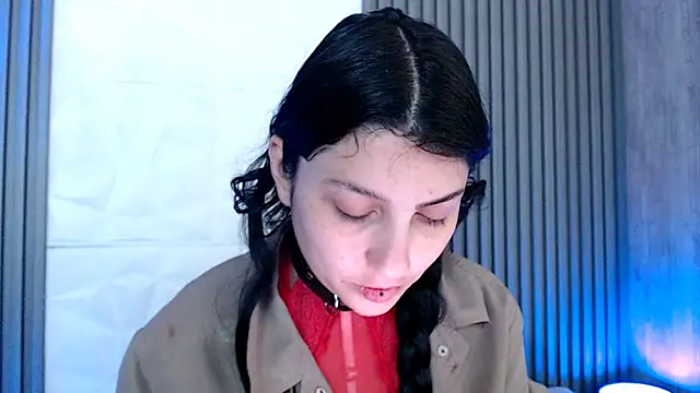 sophy rock online show from October 4, 2025, 3:24 pm