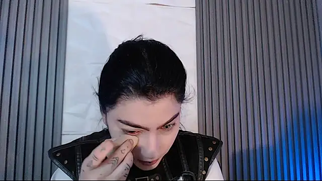 sophy rock online show from September 12, 2025, 2:39 pm