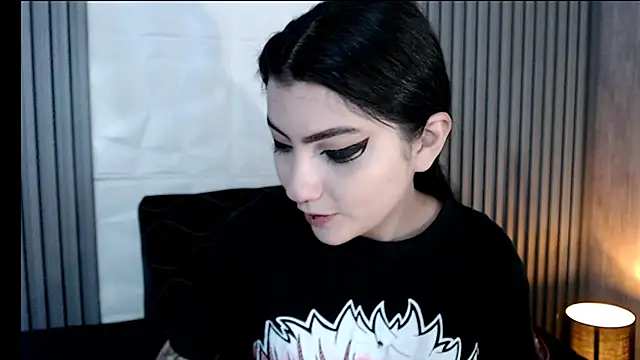 sophy rock online show from October 8, 2025, 2:51 pm