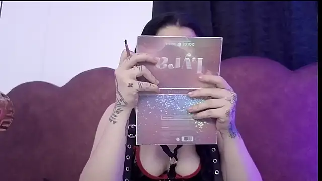 sophy rock online show from April 17, 2026, 3:37 pm