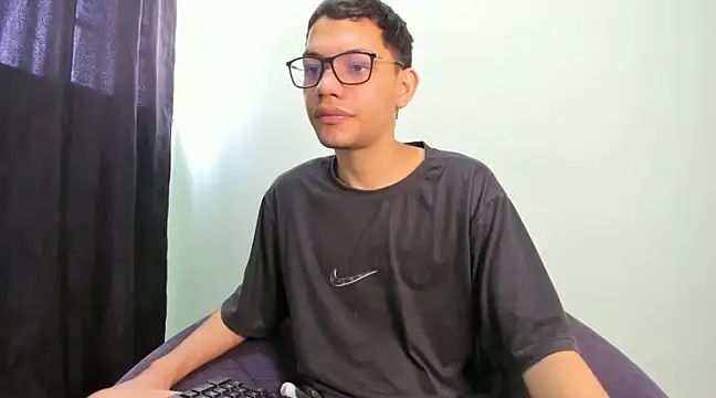 Diego-Monsalve online show from January 22, 2025, 4:44 pm