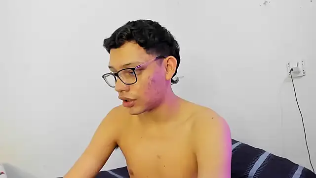 Diego-Monsalve online show from October 15, 2025, 7:55 pm