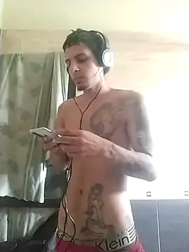 Tattohott online show from March 21, 2025, 2:51 pm